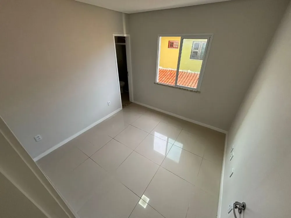 Casa, 4 quartos, 180 m² - Foto 4
