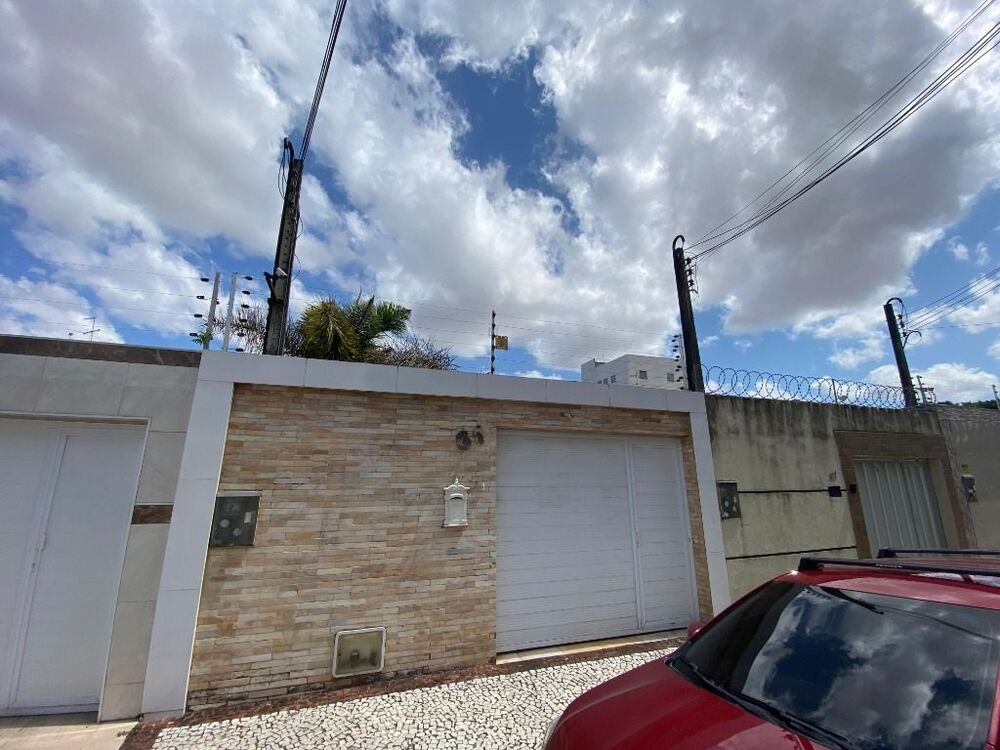 Casa, 4 quartos, 122 m² - Foto 2