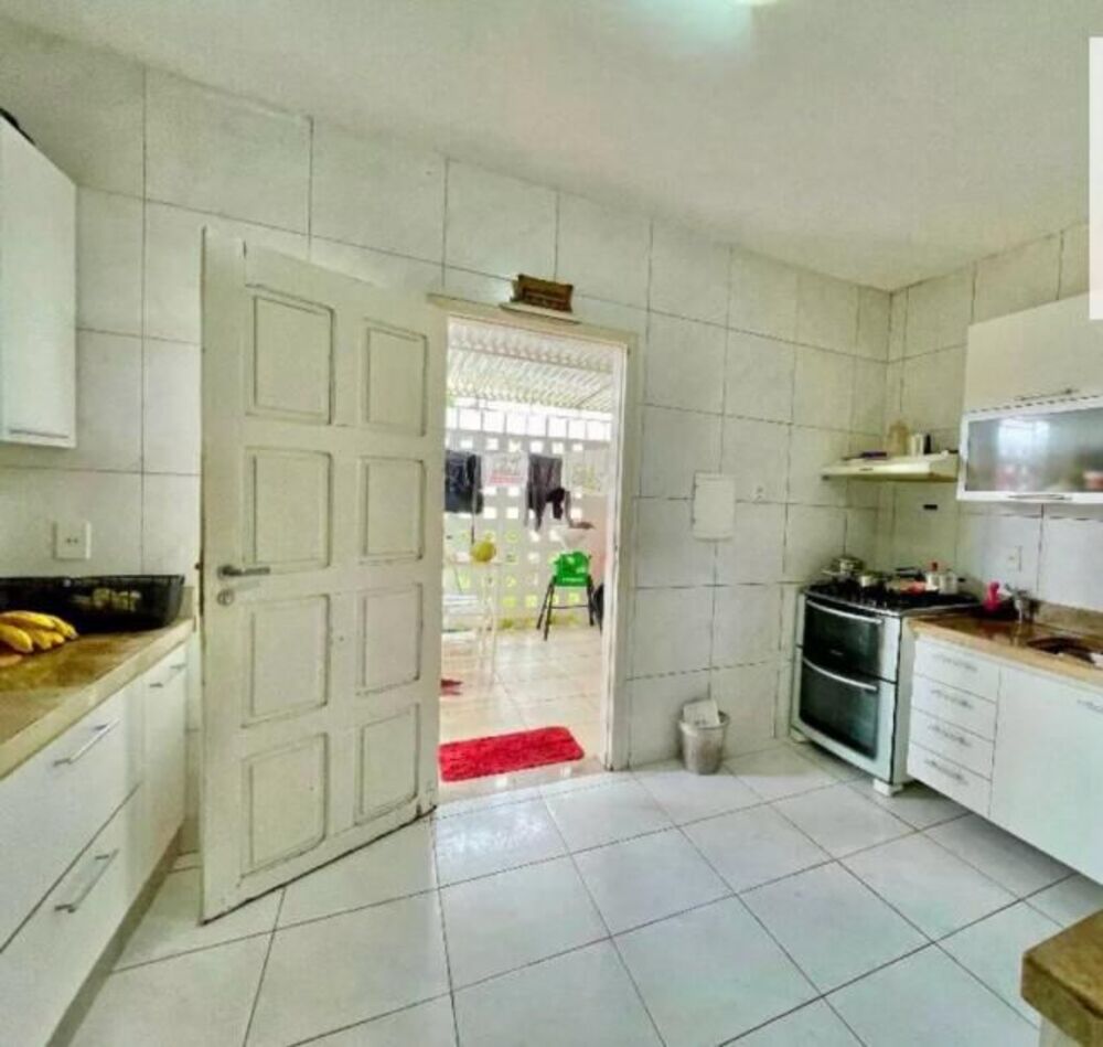 Casa, 5 quartos, 254 m² - Foto 10