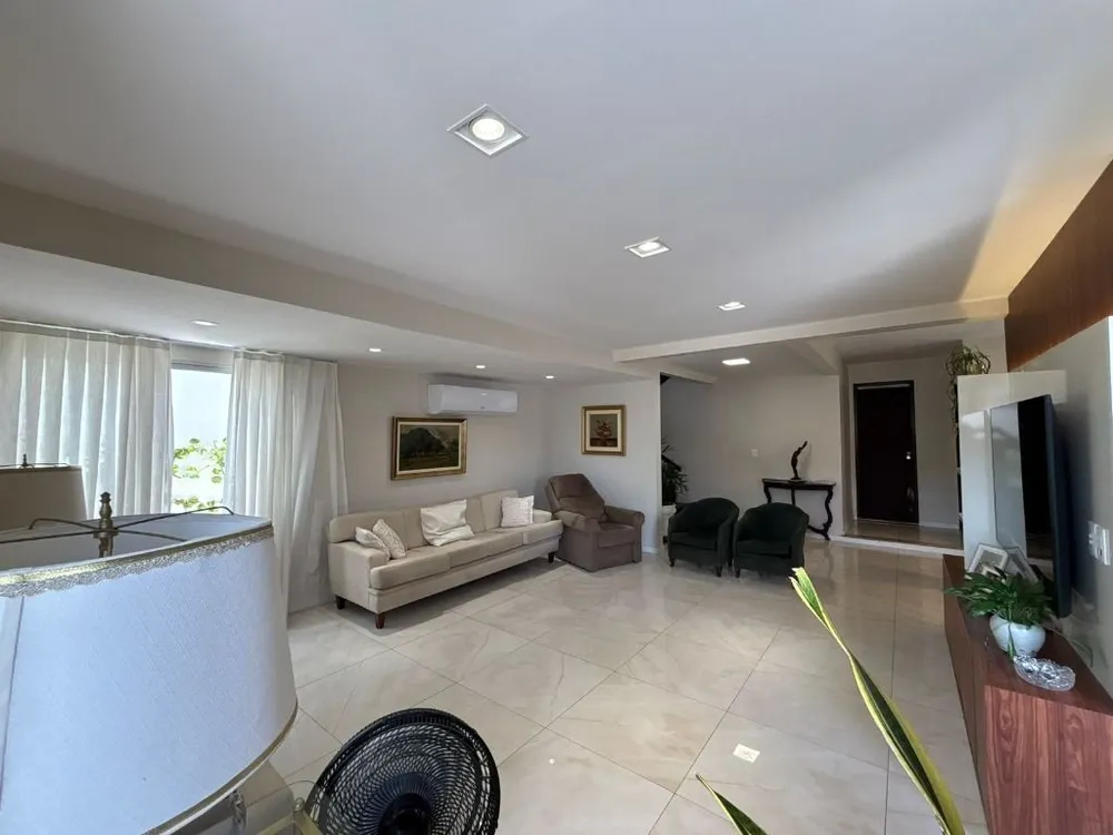 Casa, 4 quartos, 184 m² - Foto 2