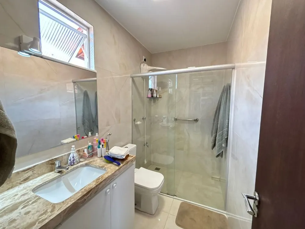 Casa, 4 quartos, 184 m² - Foto 9