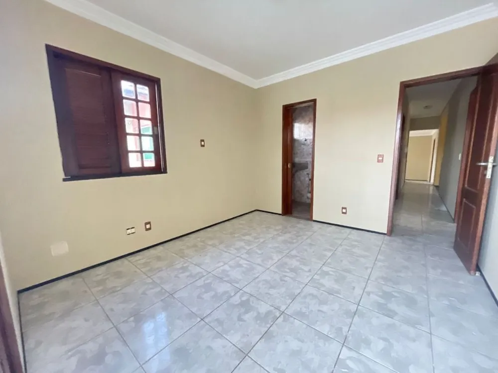 Casa, 5 quartos, 300 m² - Foto 9