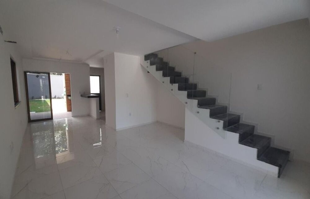 Casa, 3 quartos, 122 m² - Foto 1