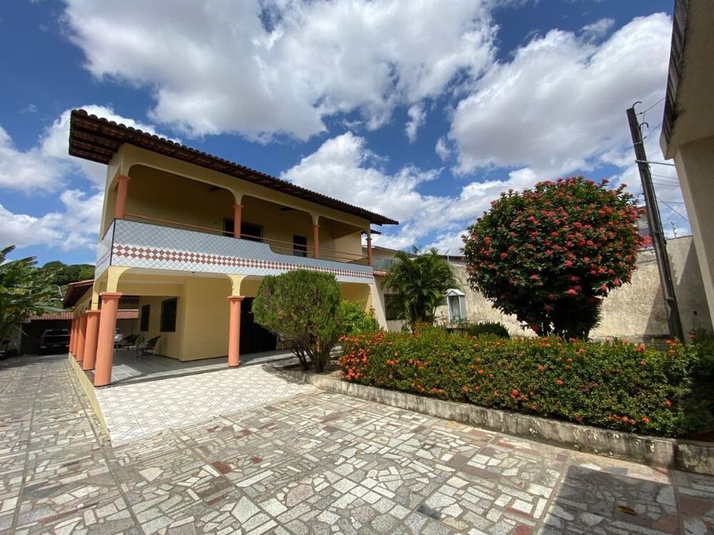 Casa à venda com 4 quartos, 800m² - Foto 4
