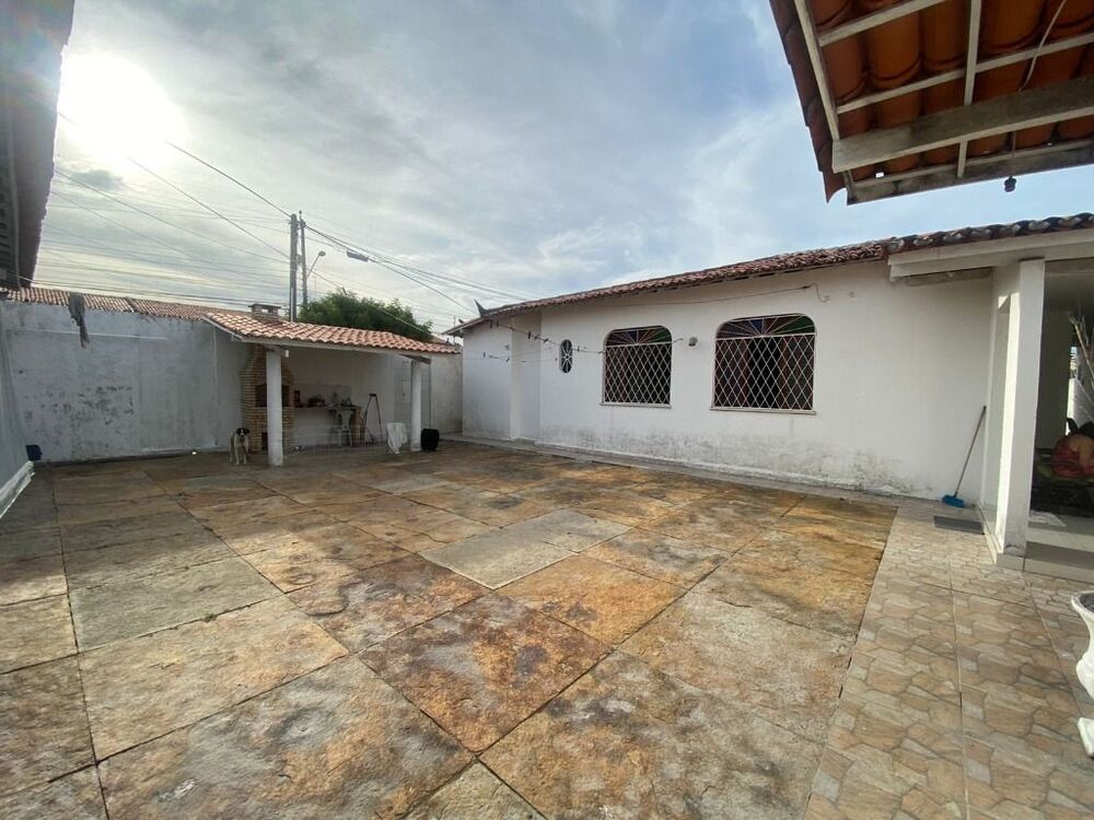 Casa à venda com 3 quartos, 114m² - Foto 14