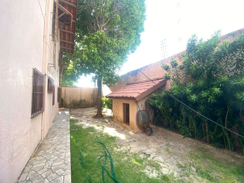 Casa, 4 quartos, 334 m² - Foto 15