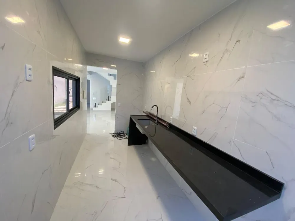 Casa, 3 quartos, 106 m² - Foto 2