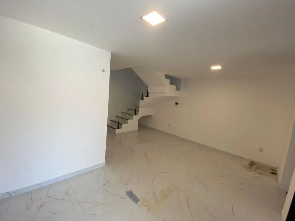 Casa, 3 quartos, 106 m² - Foto 1