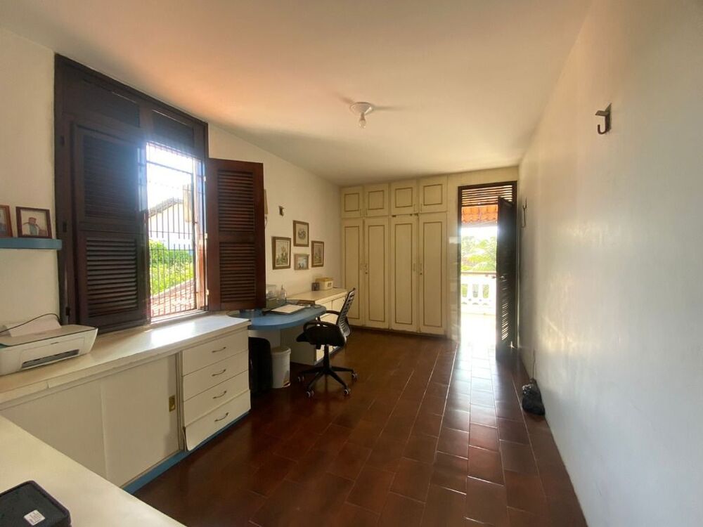 Casa, 5 quartos, 350 m² - Foto 1