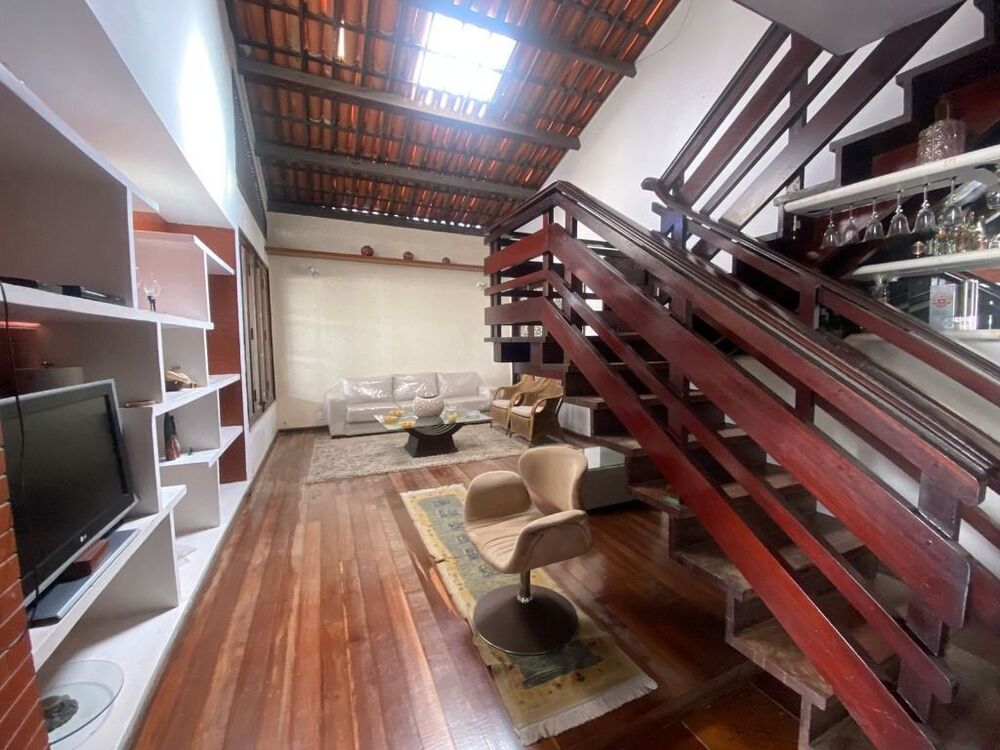 Casa, 5 quartos, 350 m² - Foto 4