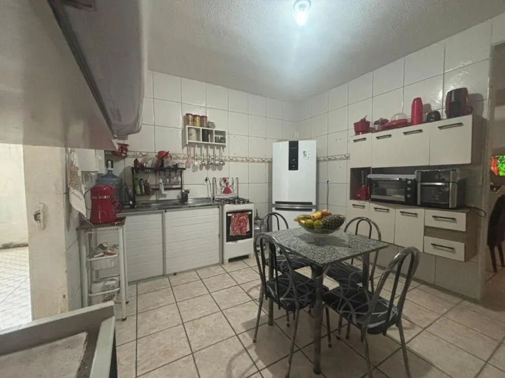 Casa, 3 quartos, 96 m² - Foto 4