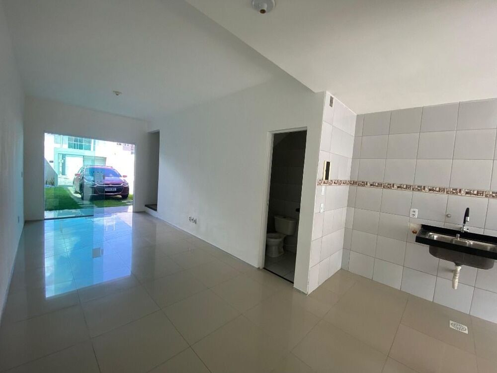 Casa de Condomínio à venda com 3 quartos, 98m² - Foto 1