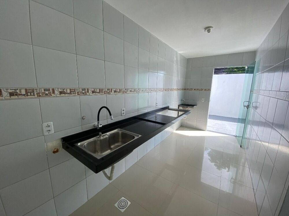 Casa de Condomínio à venda com 3 quartos, 98m² - Foto 3