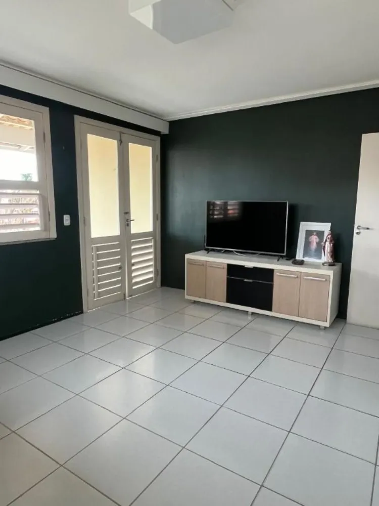 Casa, 4 quartos, 212 m² - Foto 2
