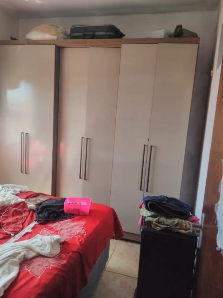 Casa, 6 quartos, 207 m² - Foto 3