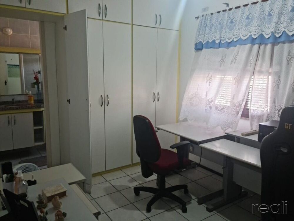 Casa de Condomínio à venda com 4 quartos, 230m² - Foto 13