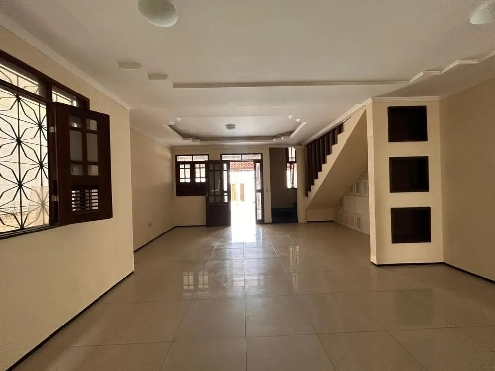 Casa, 5 quartos, 190 m² - Foto 4