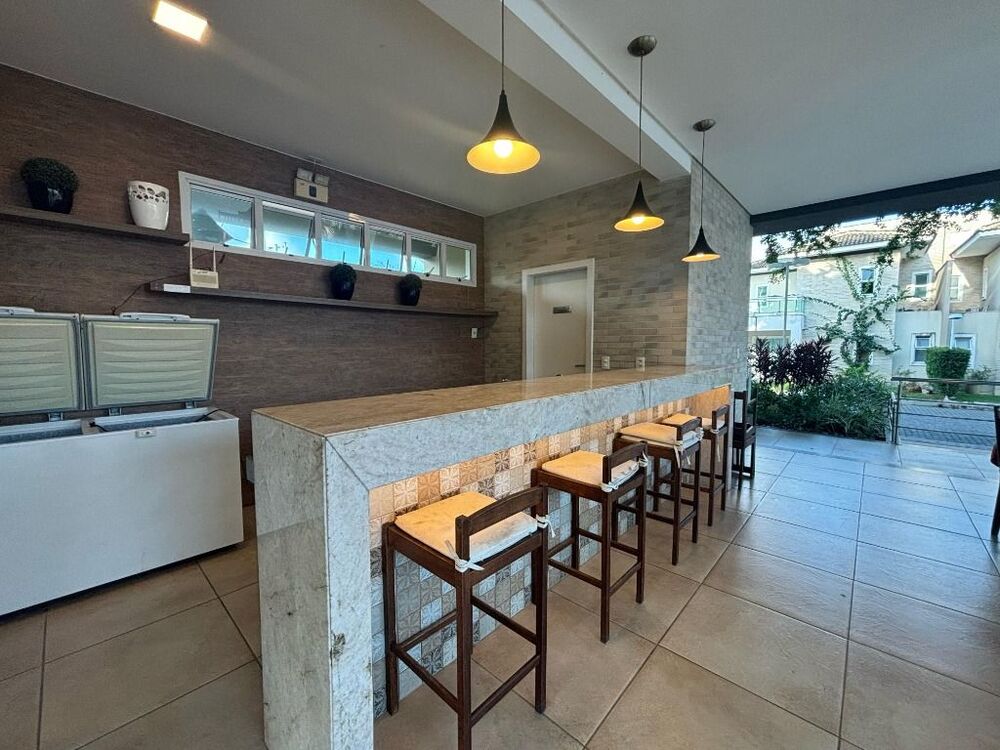 Casa de Condomínio à venda com 4 quartos, 205m² - Foto 3