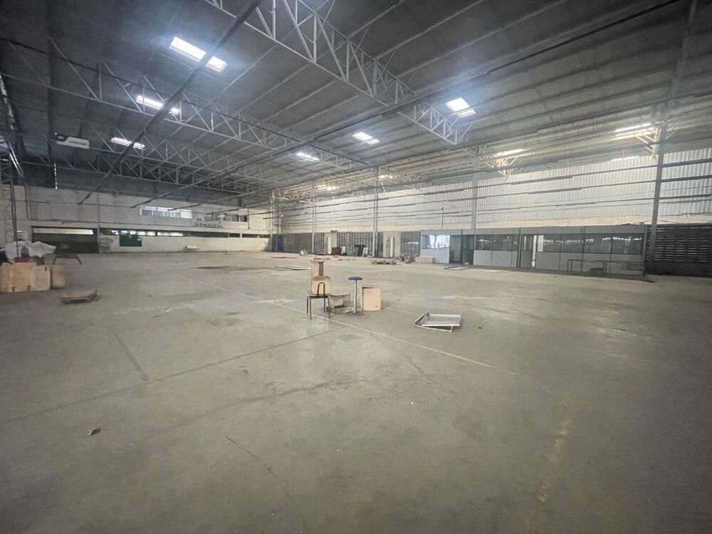 Depósito-Galpão-Armazém para alugar, 1500m² - Foto 3