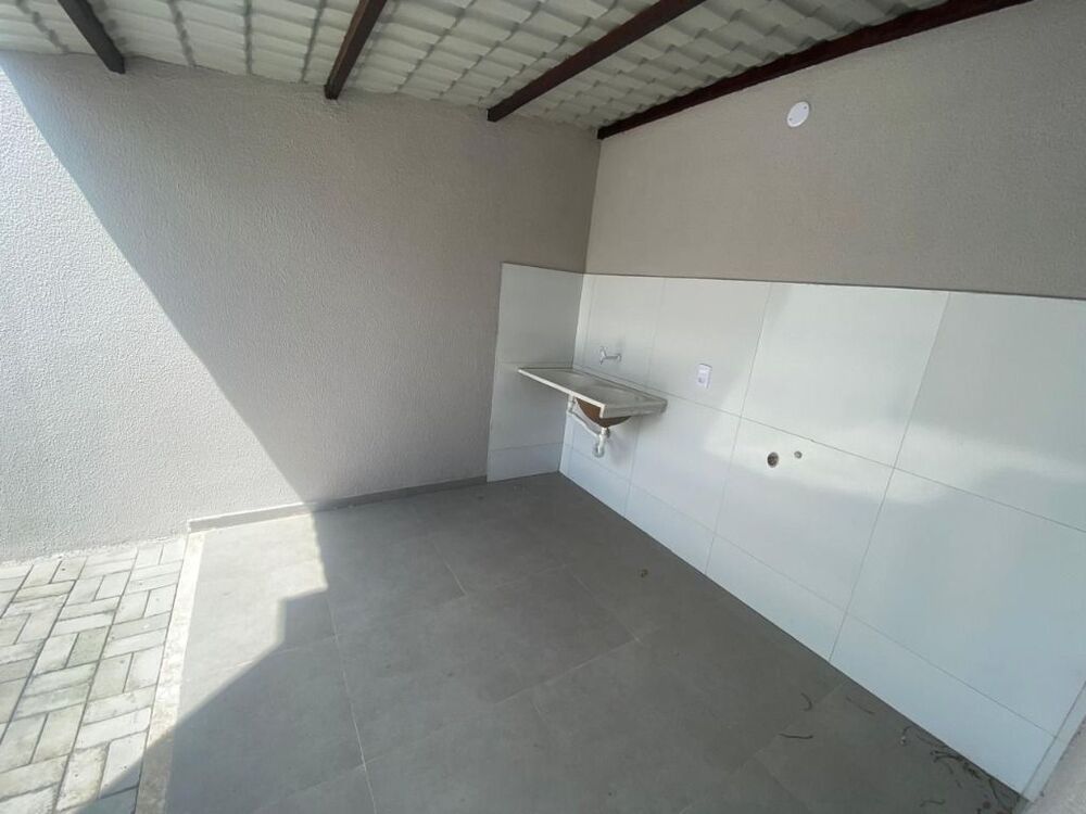 Casa à venda com 3 quartos, 116m² - Foto 9