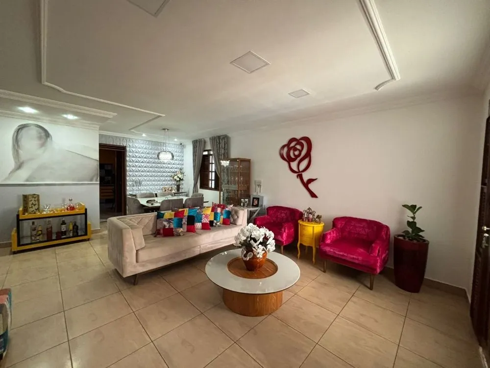 Casa, 3 quartos, 231 m² - Foto 4