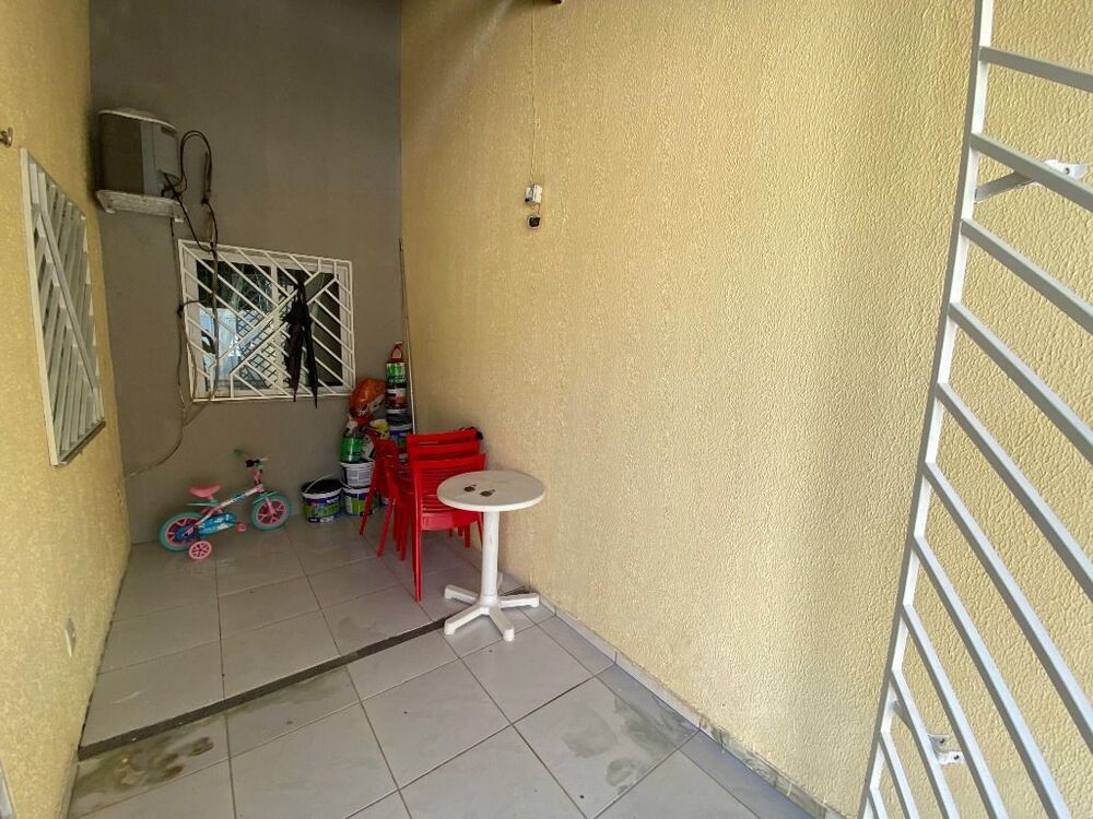 Casa à venda com 3 quartos, 148m² - Foto 4