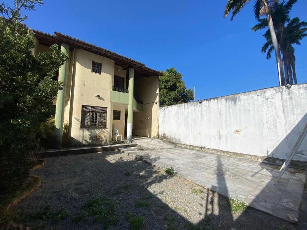Casa, 4 quartos, 204 m² - Foto 1