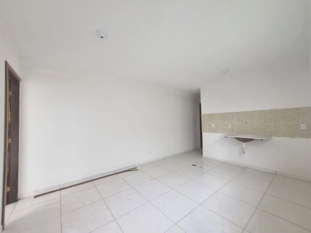 Casa, 2 quartos, 48 m² - Foto 4