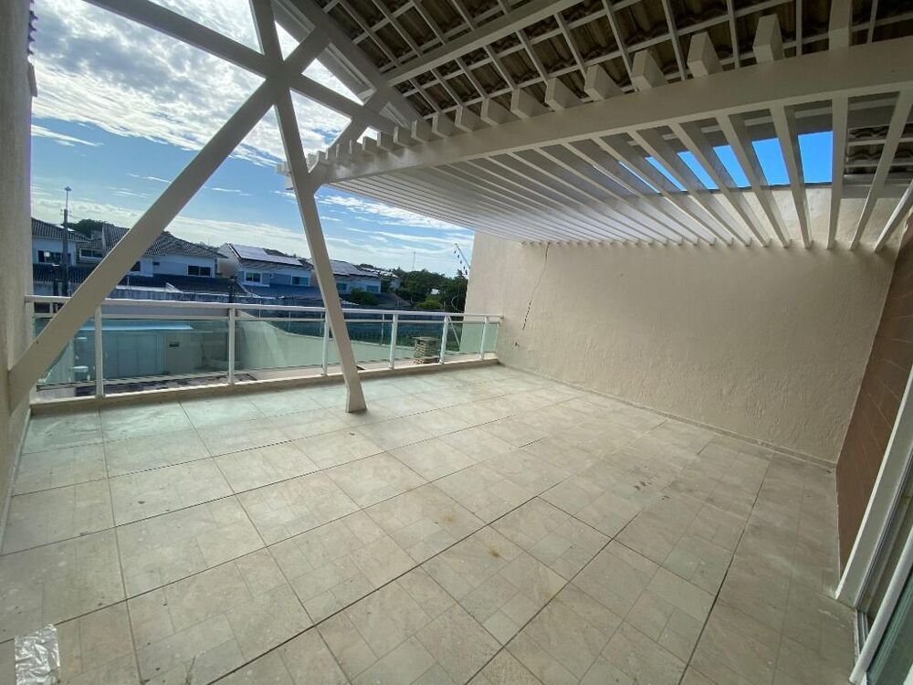 Casa à venda e aluguel com 3 quartos, 219m² - Foto 8
