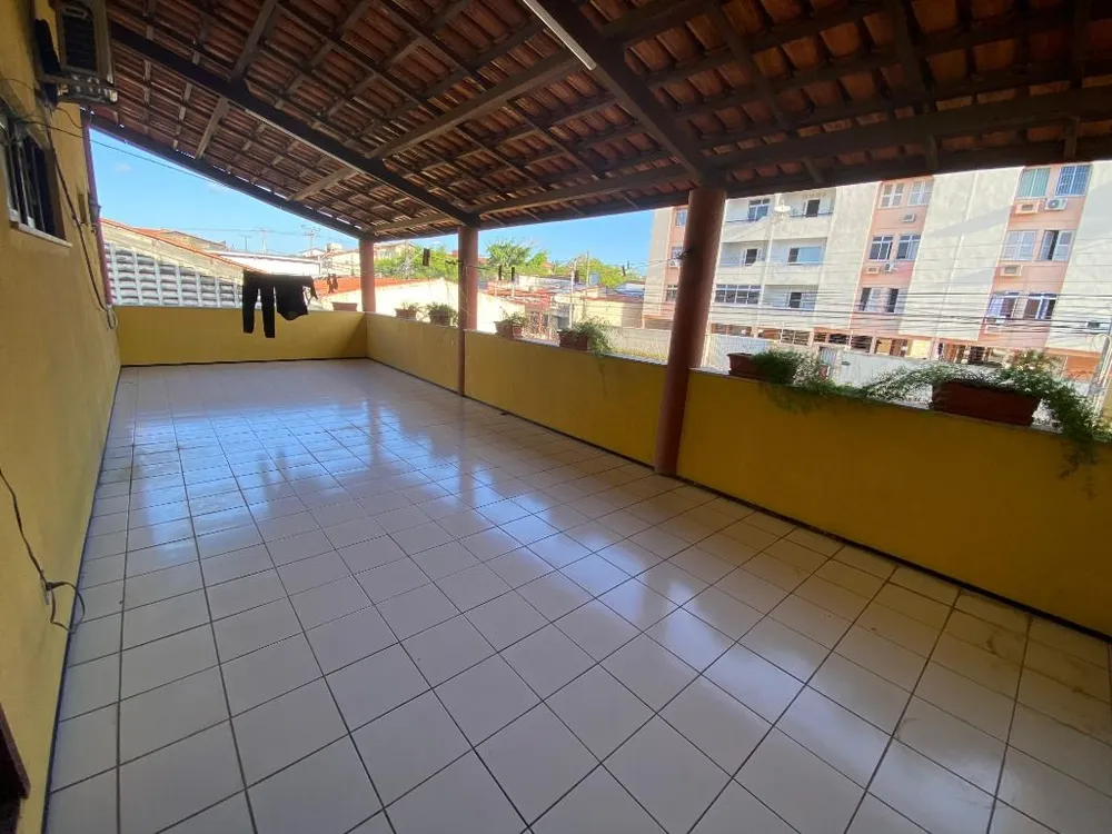 Casa, 6 quartos, 260 m² - Foto 10