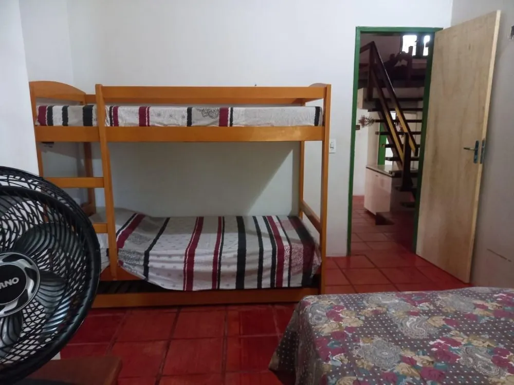 Casa, 3 quartos, 300 m² - Foto 8