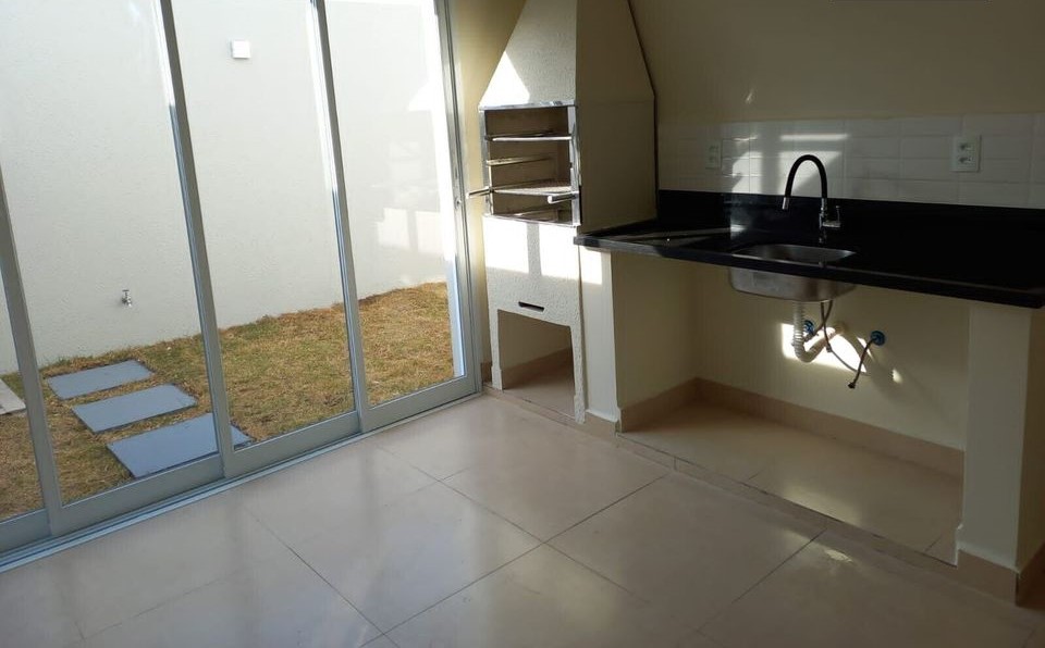 Casa de Condomínio à venda com 3 quartos, 230m² - Foto 10