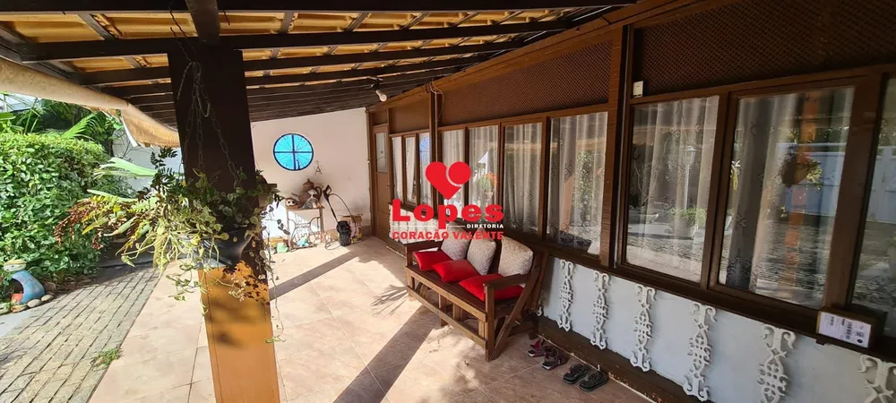 Casa, 6 quartos, 311 m² - Foto 2