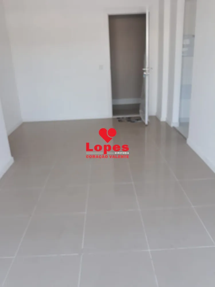 Apartamento, 3 quartos, 77 m² - Foto 2