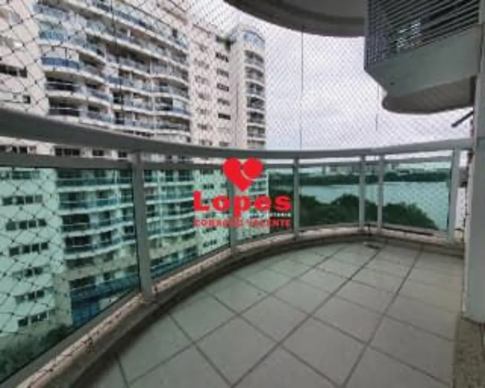 Cobertura, 3 quartos, 231 m² - Foto 2