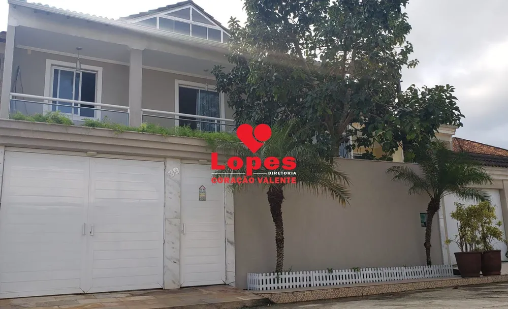 Casa, 4 quartos, 200 m² - Foto 1