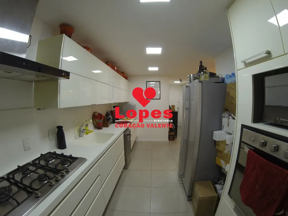 Apartamento, 3 quartos, 231 m² - Foto 6