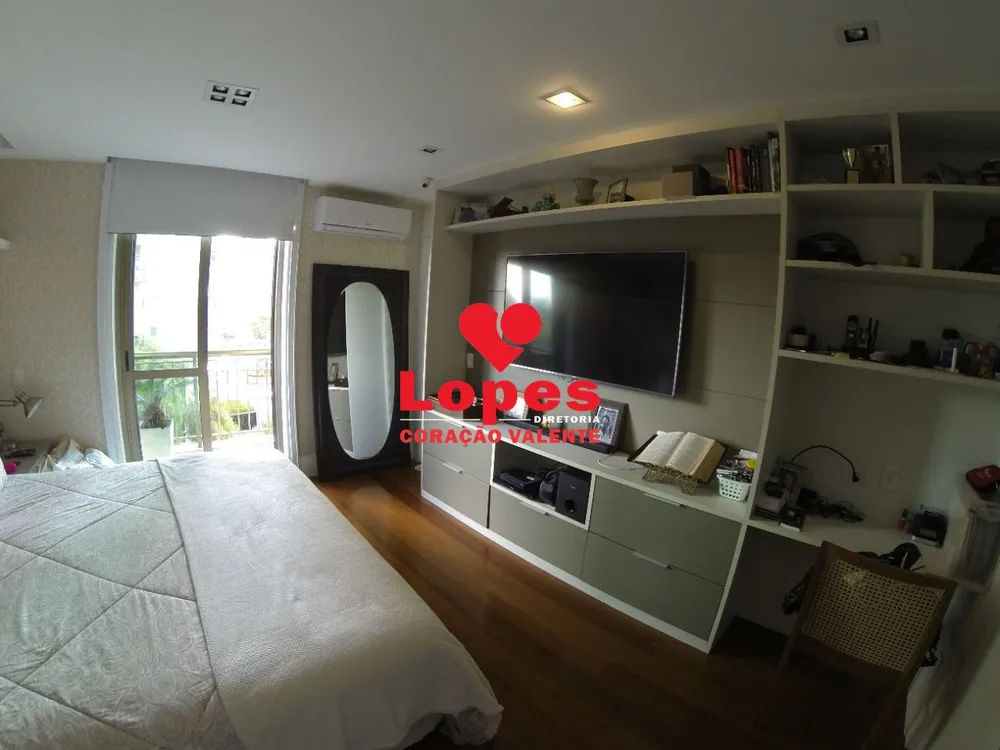 Apartamento, 3 quartos, 231 m² - Foto 1