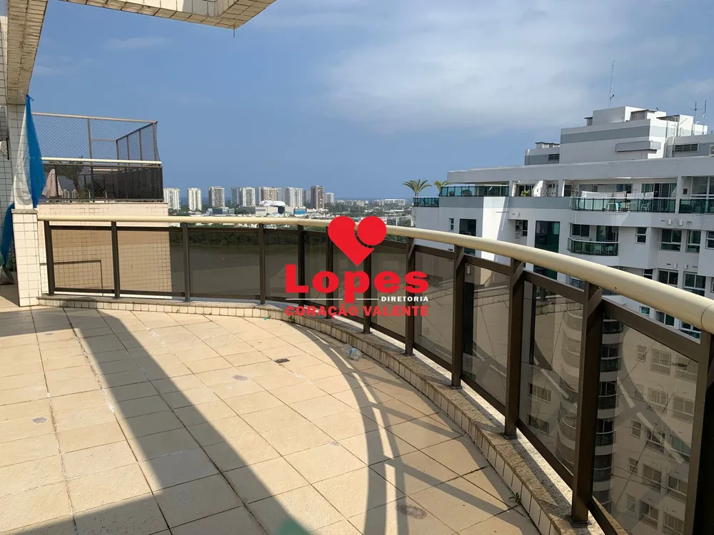 Cobertura, 3 quartos, 204 m² - Foto 3