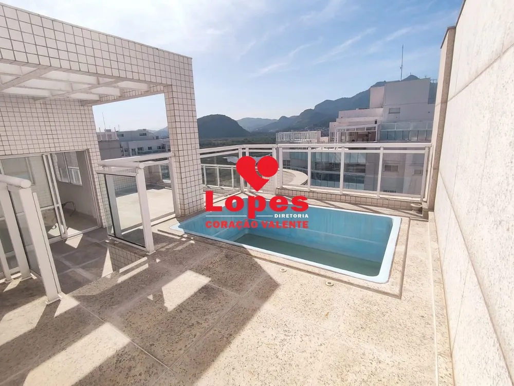 Cobertura, 3 quartos, 252 m² - Foto 1