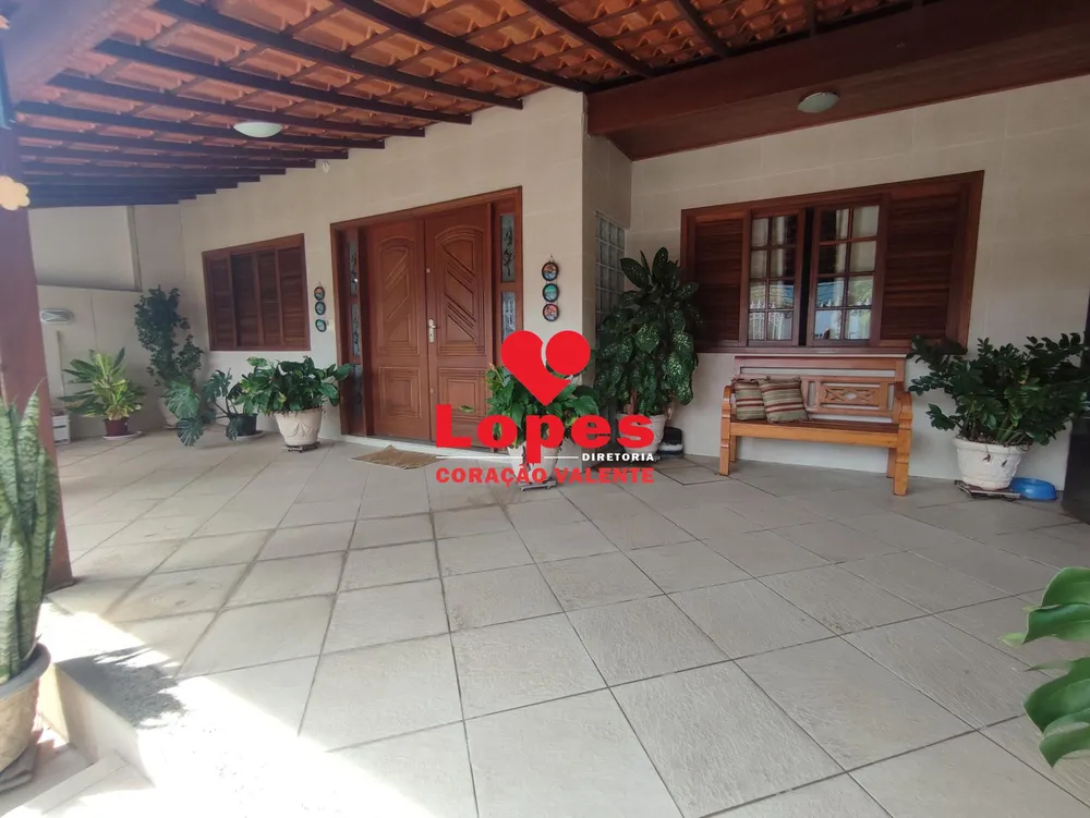 Casa, 4 quartos, 300 m² - Foto 33