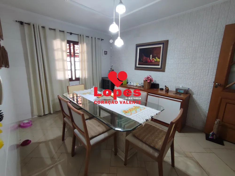Casa, 4 quartos, 300 m² - Foto 22