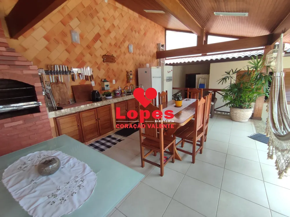 Casa, 4 quartos, 300 m² - Foto 3