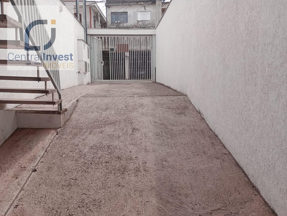 Casa à venda com 2 quartos, 110m² - Foto 2