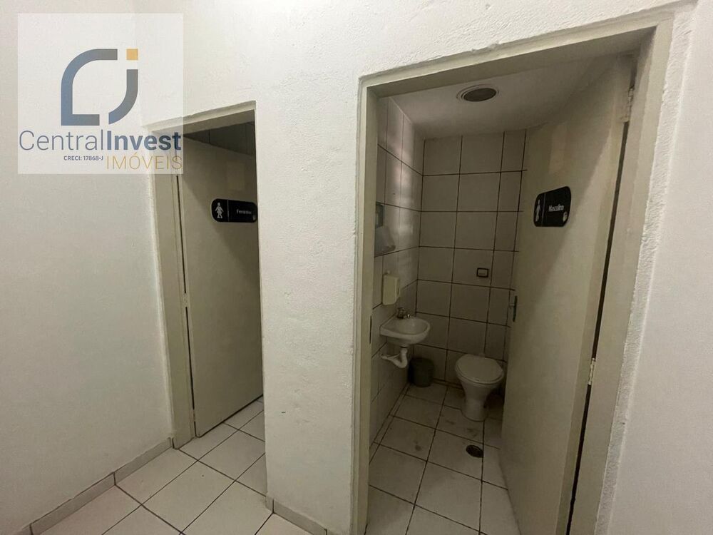 Depósito-Galpão-Armazém à venda e aluguel, 650m² - Foto 11