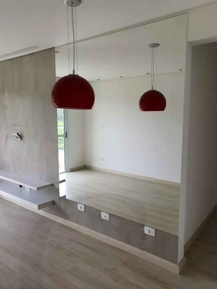 Apartamento à venda com 2 quartos, 57m² - Foto 2