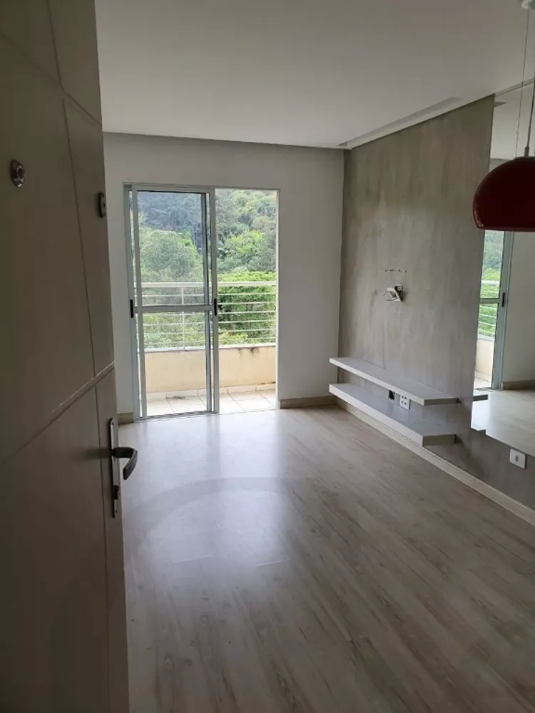 Apartamento à venda com 2 quartos, 57m² - Foto 1