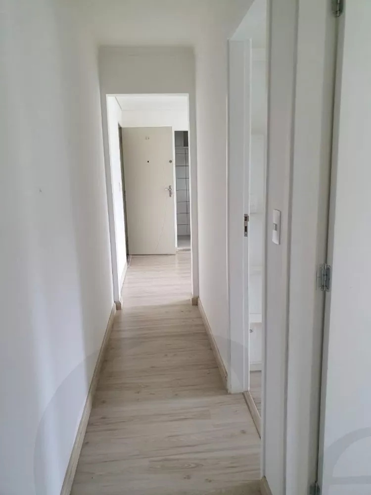 Apartamento à venda com 2 quartos, 57m² - Foto 17