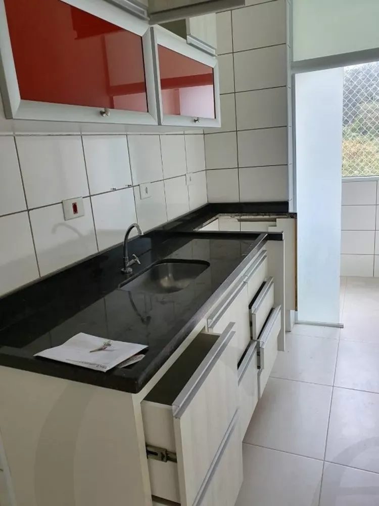 Apartamento à venda com 2 quartos, 57m² - Foto 6