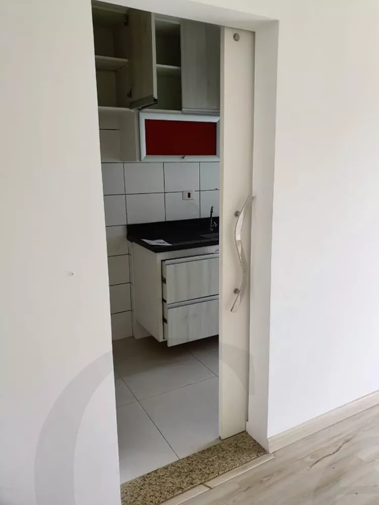 Apartamento à venda com 2 quartos, 57m² - Foto 11